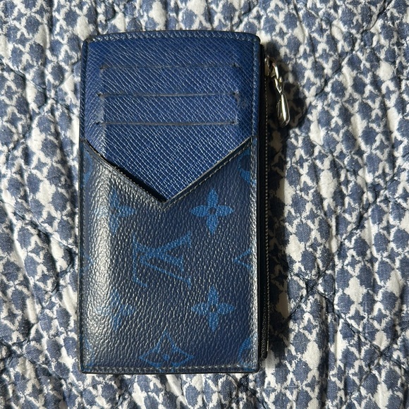 Louis Vuitton Blue Monogram Key & Card Holder - Picture 1 of 6